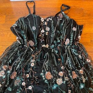 Thin strap floral dresss!